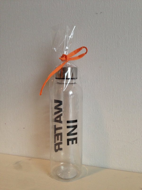 Waterfles met naam op de achterkant - Afbeelding 2