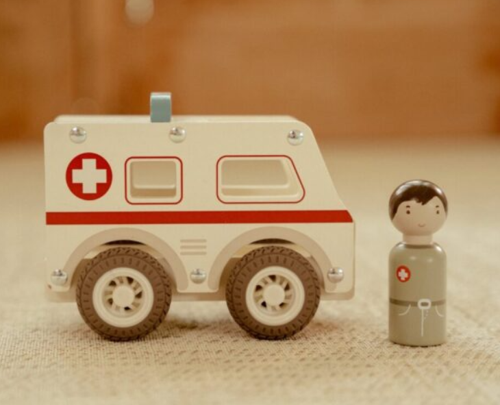 Little Dutch Ambulance FSC - Afbeelding 3