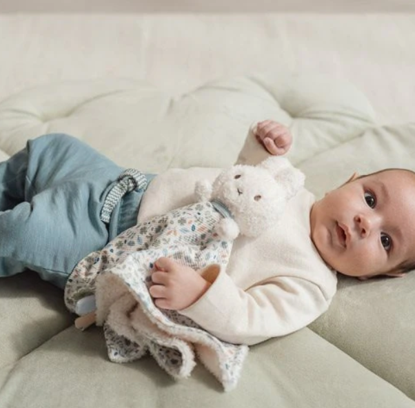 Little Dutch nijntje knuffeldoekje - Blauw - Lucky Leaves - Afbeelding 8