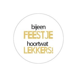 Sticker - Bij een feestje hoort wat lekkers