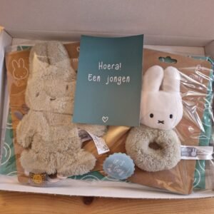 Cadeaupakket “Hoera een Jongen” – Brievenbus Kraamcadeau