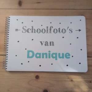 SALE Schoolfotoboek Danique