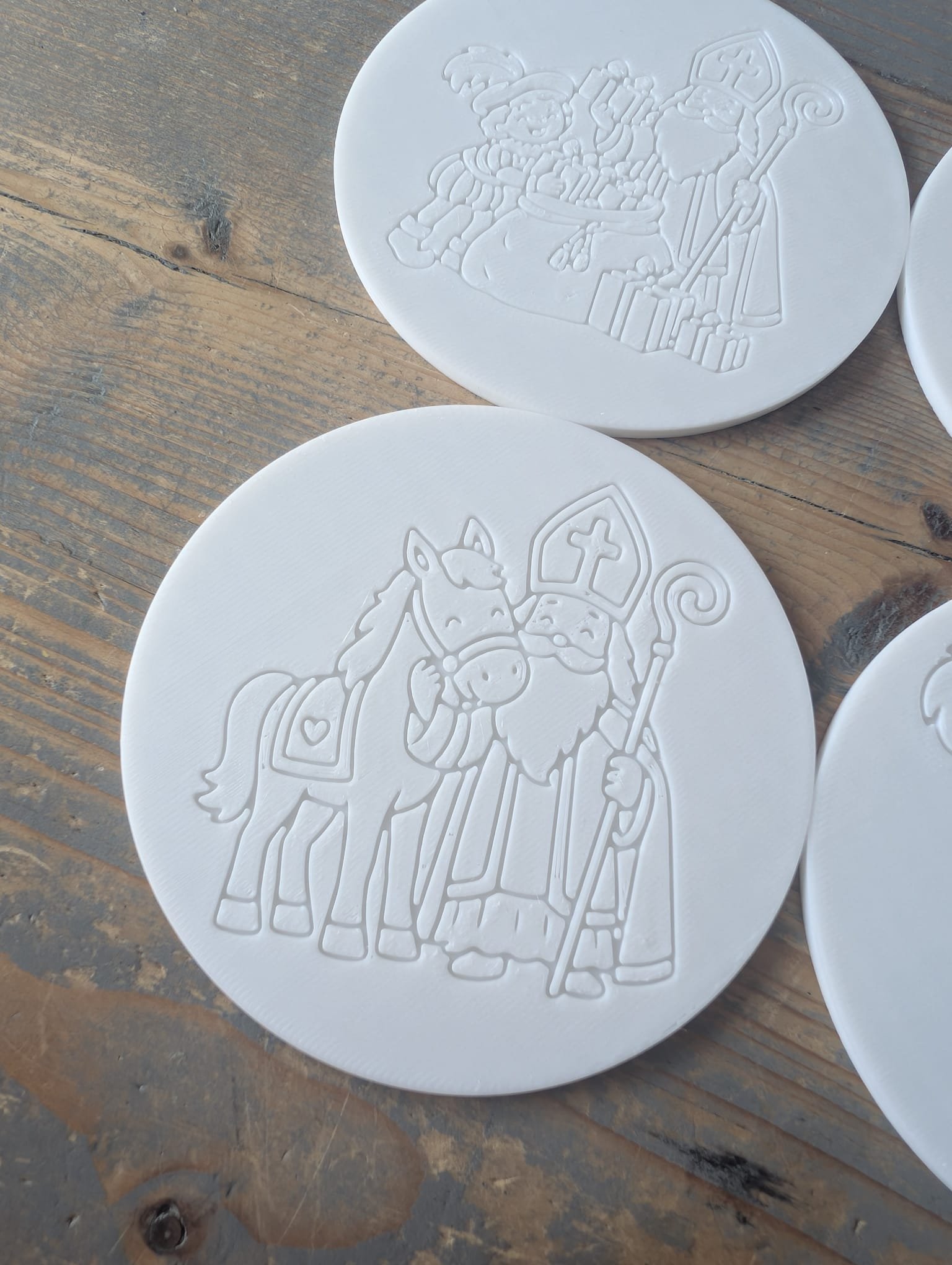 Sinterklaas Onderzetters – Set van 4 om Zelf in te Kleuren - Afbeelding 3